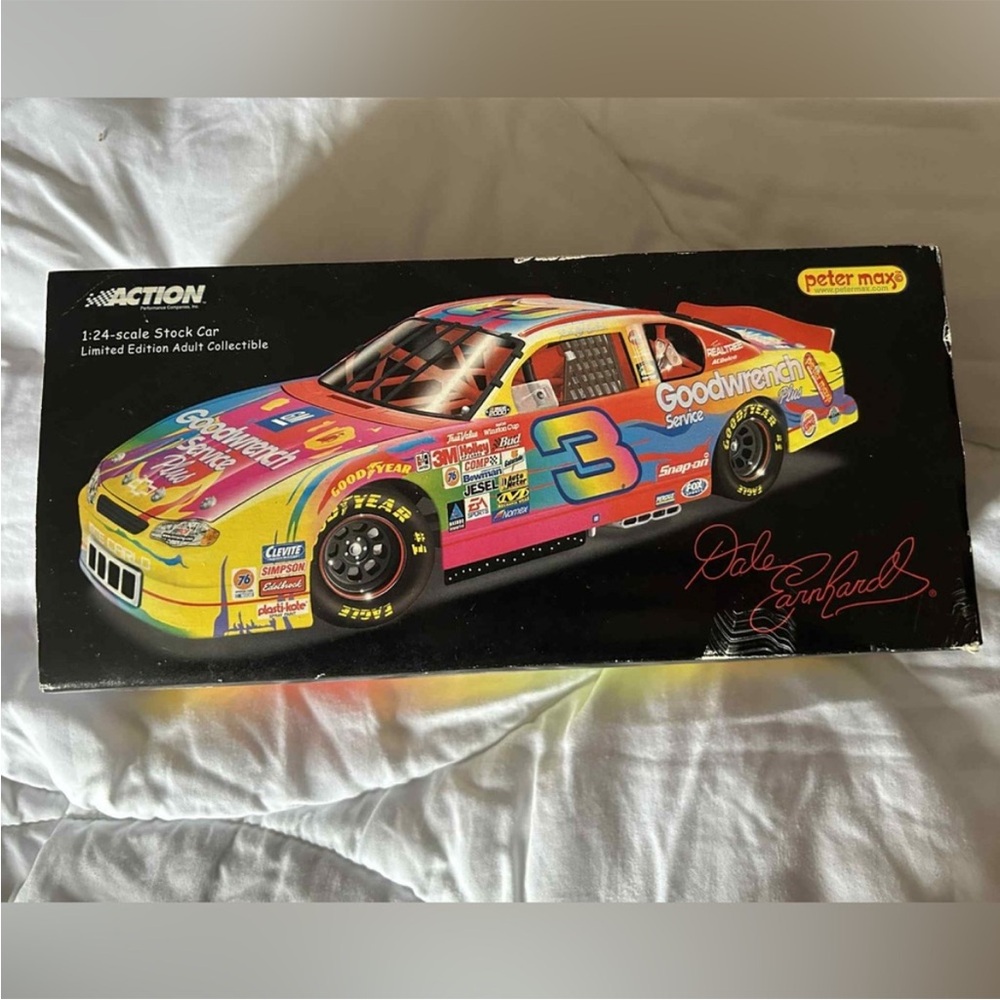 Dale Earnhardt #3 Goodwrench Chevrolet Monte Carlo Diecast Model Car